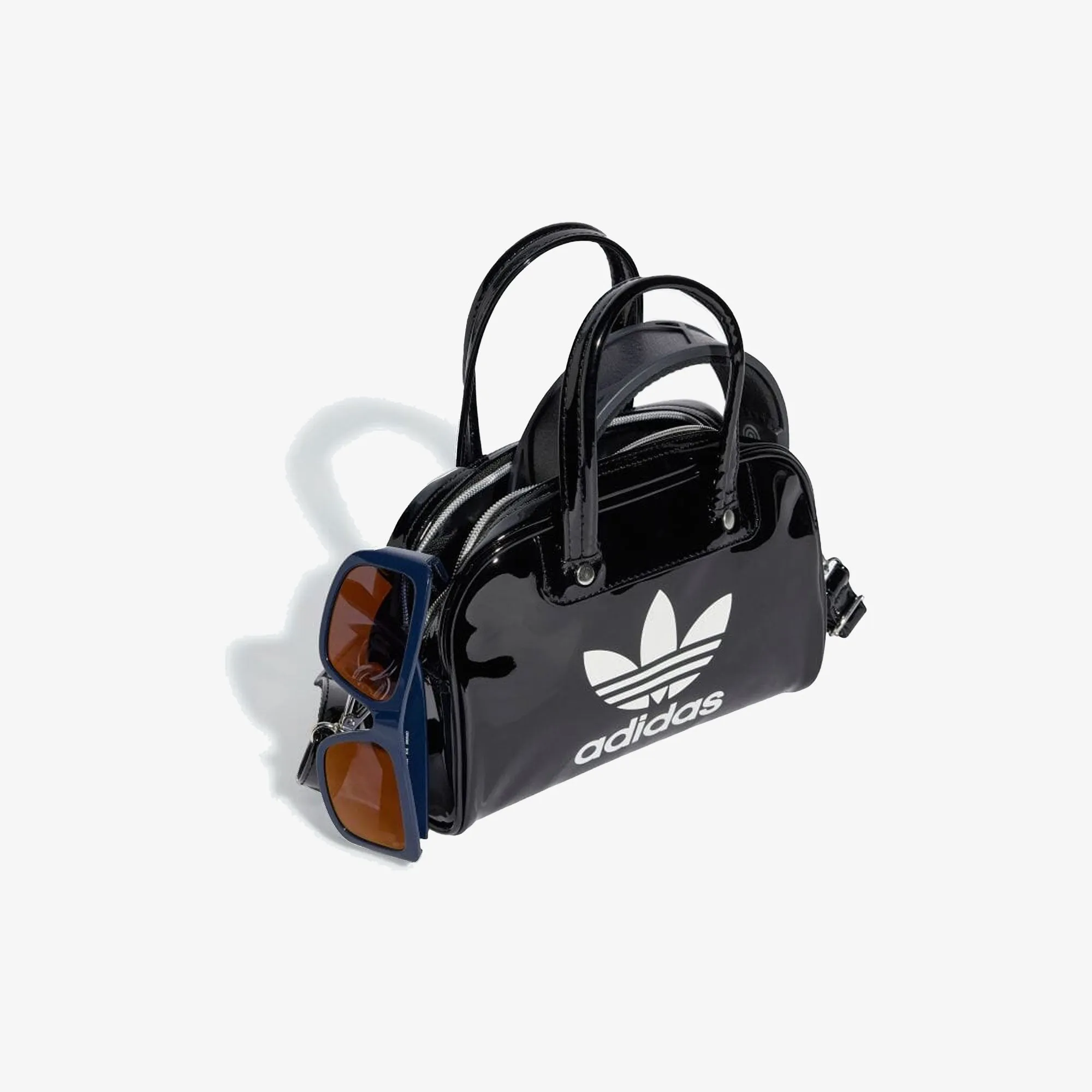 ADIDAS ORIGINALS | ADICOLOR MINI BOWLING BAG { BLACK/WHITE