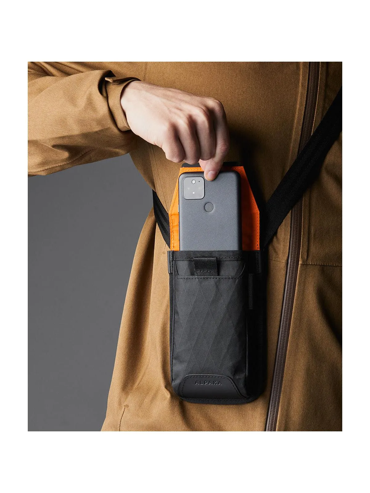 Alpaka Modular Phone Sling Limited Edition Black