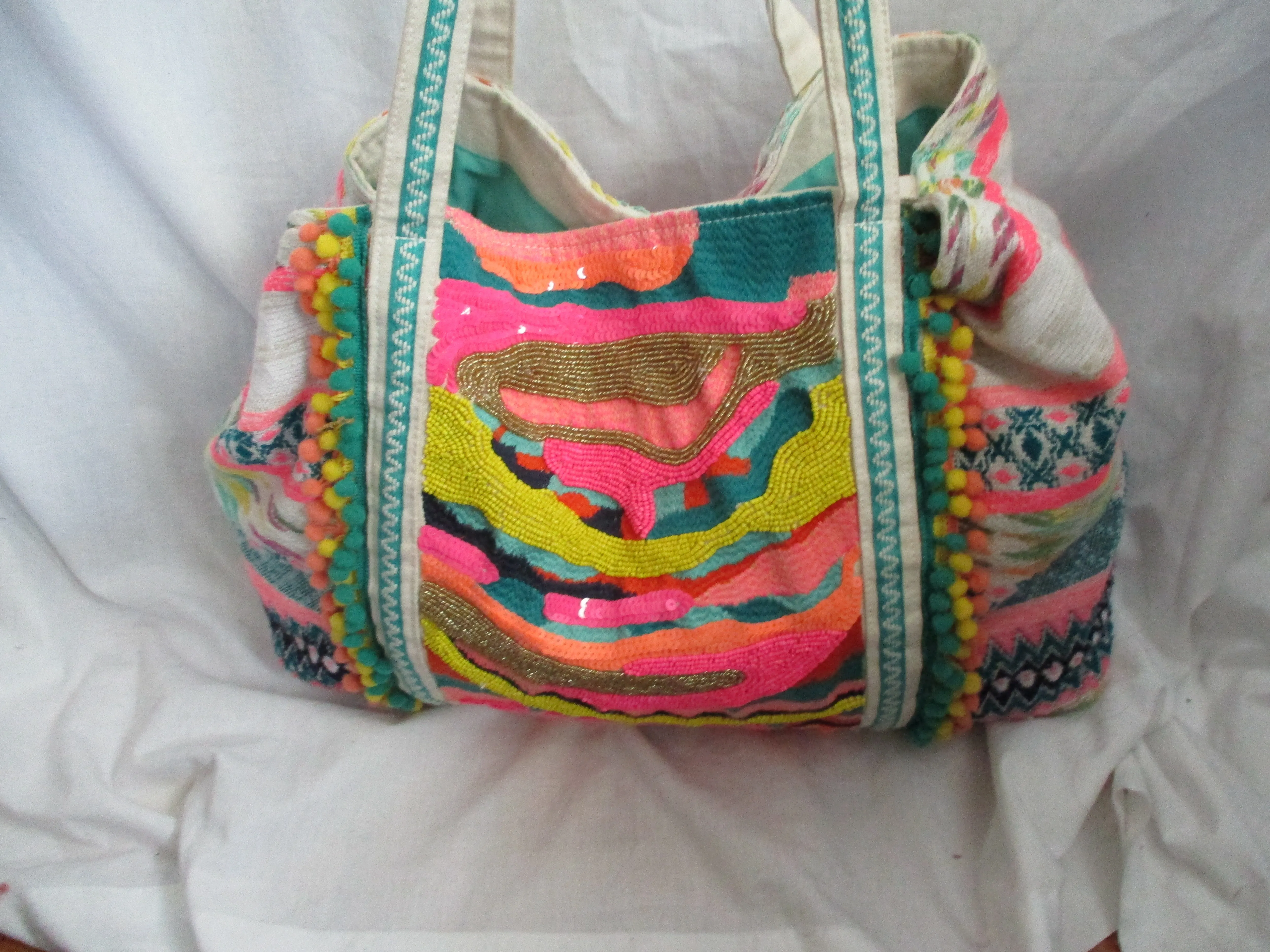 AMERICA & BEYOND Colorful Embroidered Tote Bag Satchel Shopper Ethnic Bead Sequin