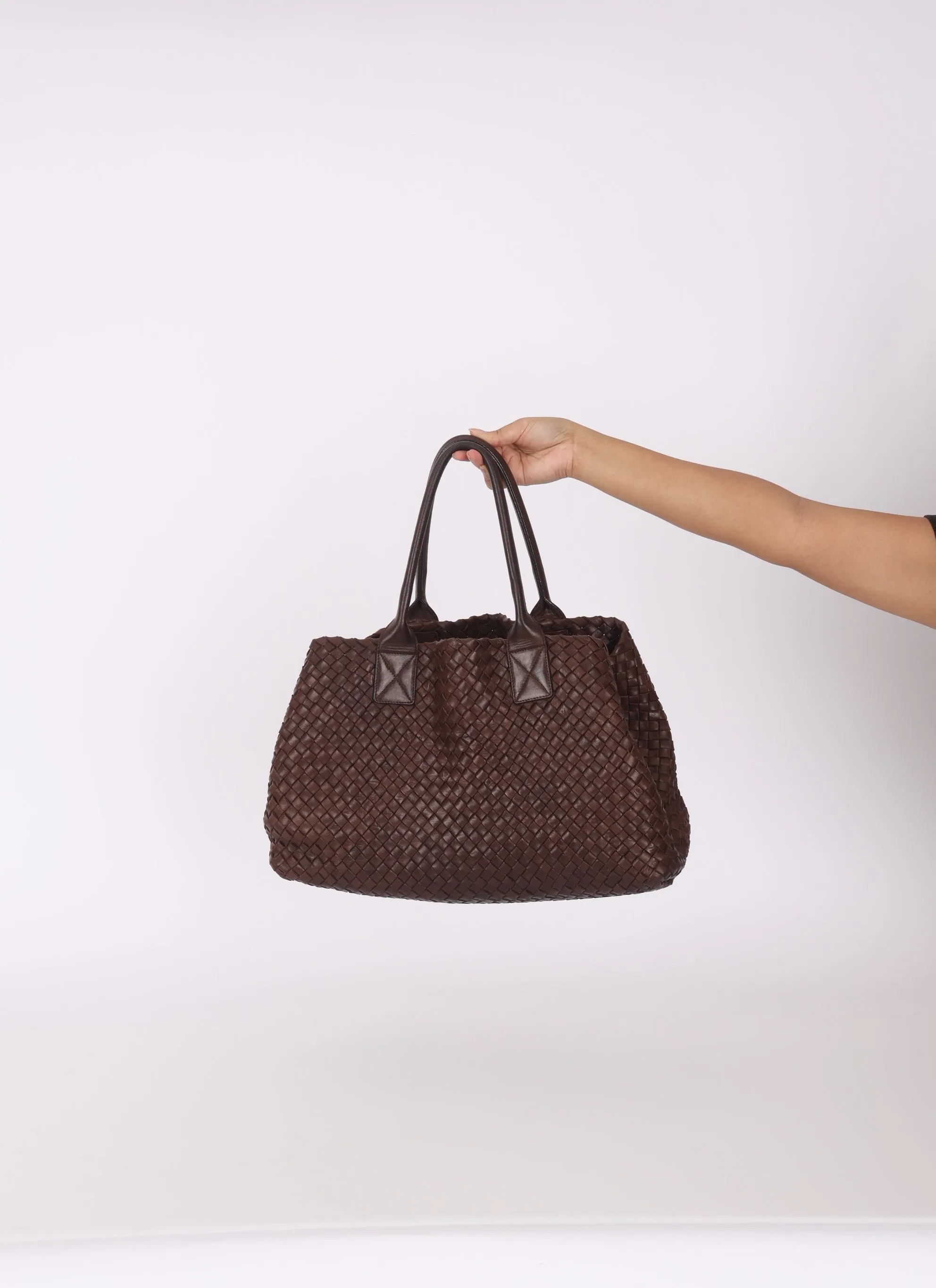 Bottega Veneta Intrecciato Cabat Medium Tote