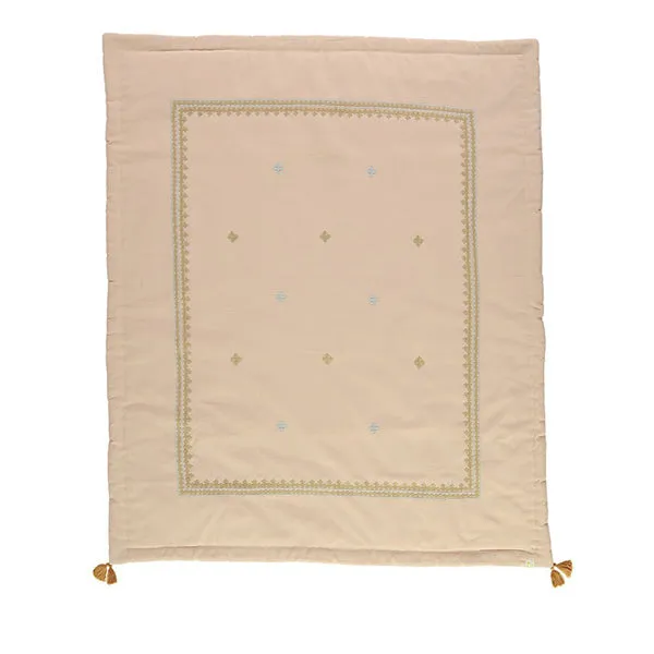 Camomile London Limited Edition Hand Embroidered Reversible Quilt – Peach