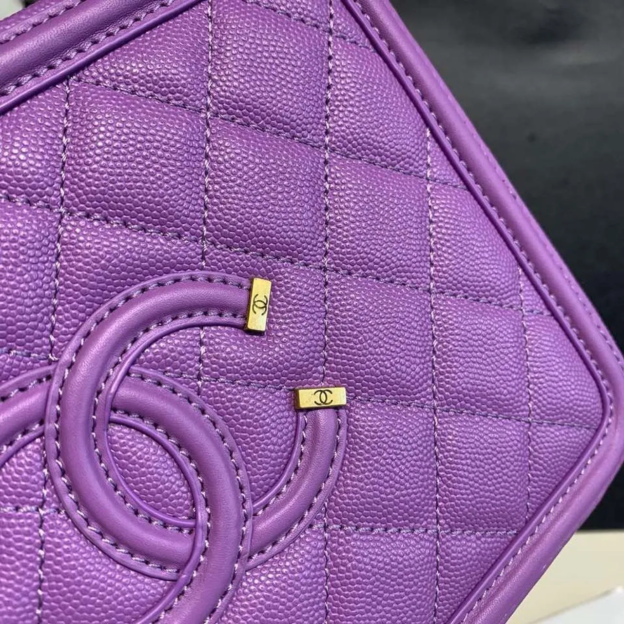 CHL Filigree Vanity Case Bag 20cm Gold Toned Hardware Caviar Leather Spring/Summer Act 1 Collection, Purple