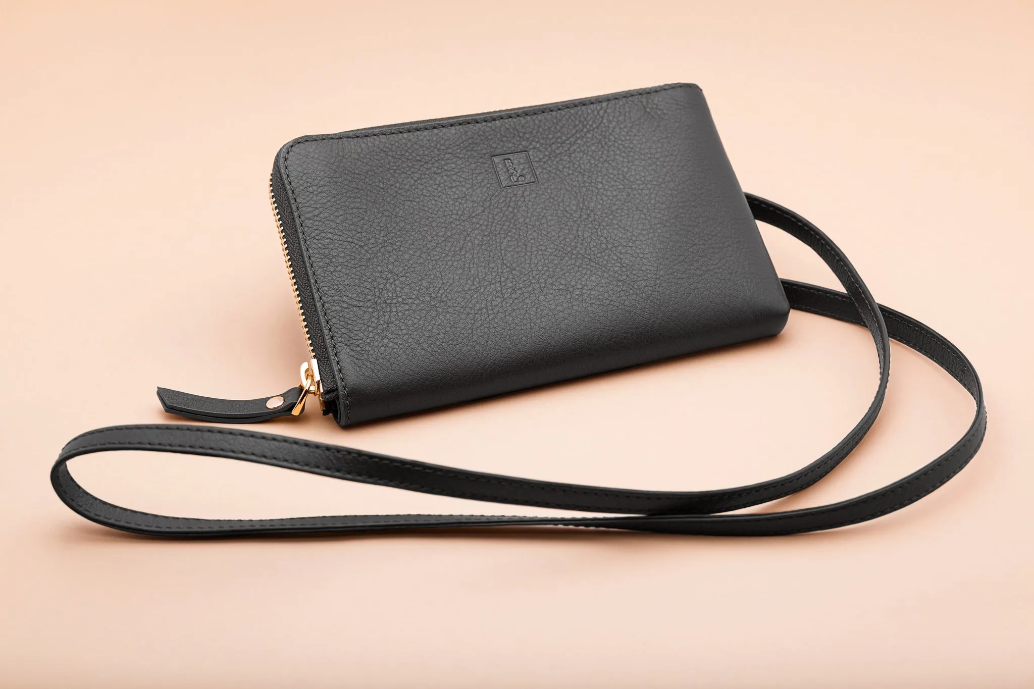 Cross-body Bag in Black