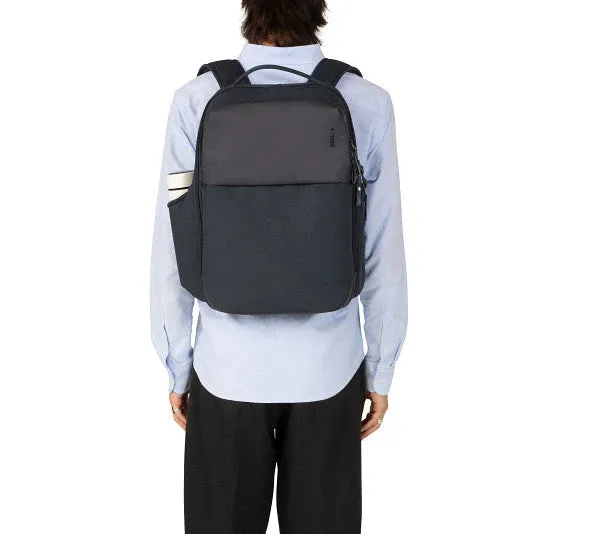 Incase - A.r.c. Daypack