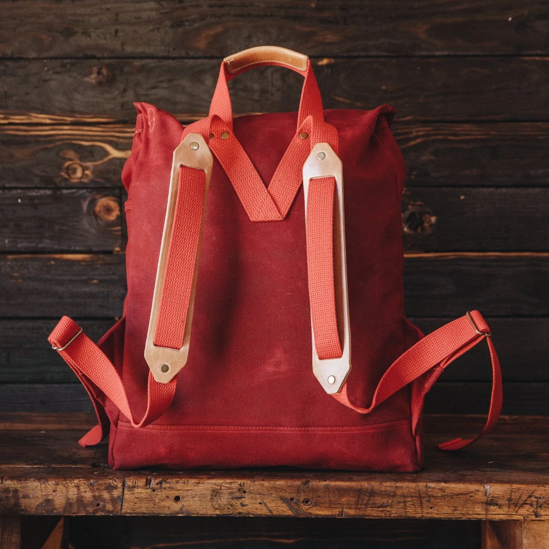 Muir Pack - Royal Red