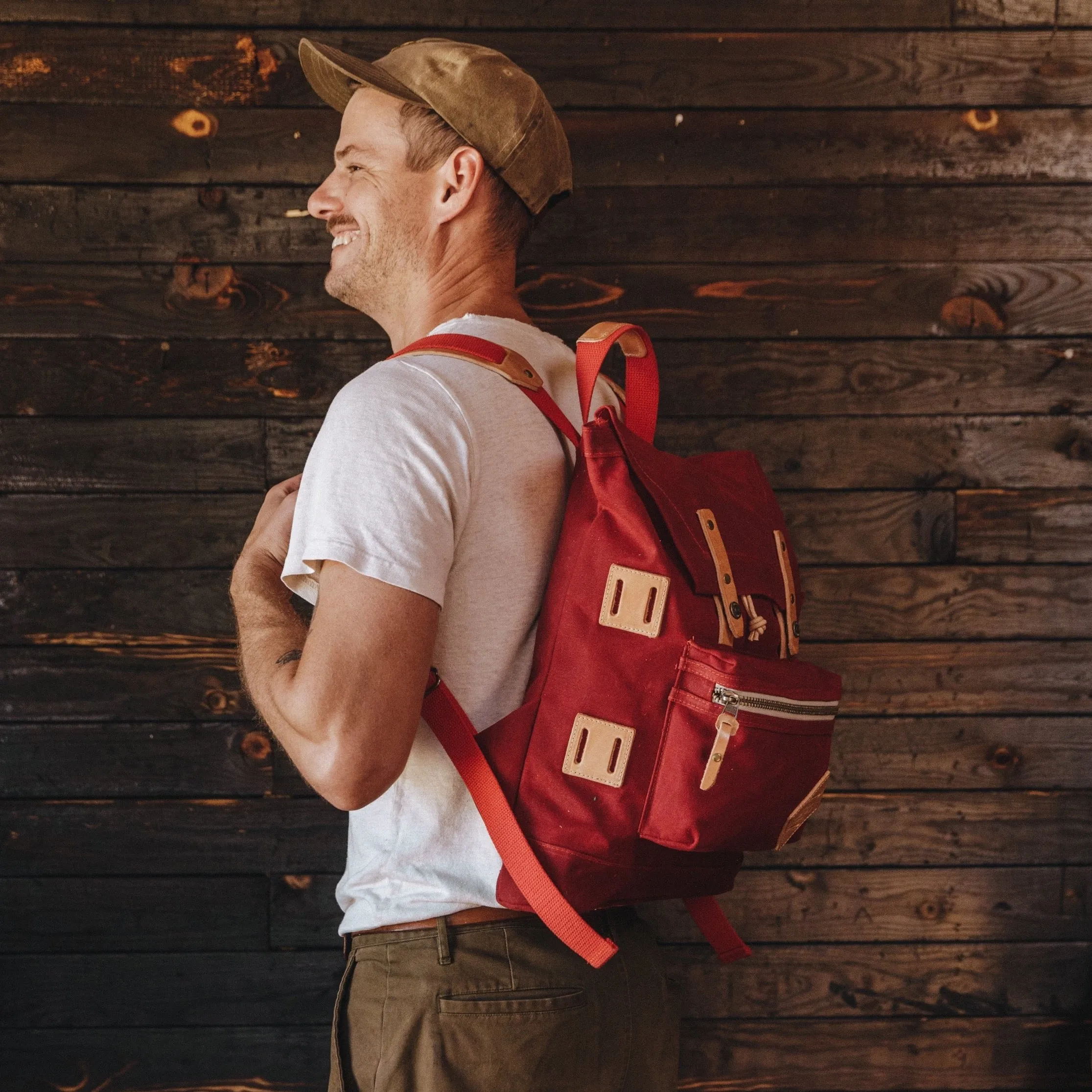 Muir Pack - Royal Red