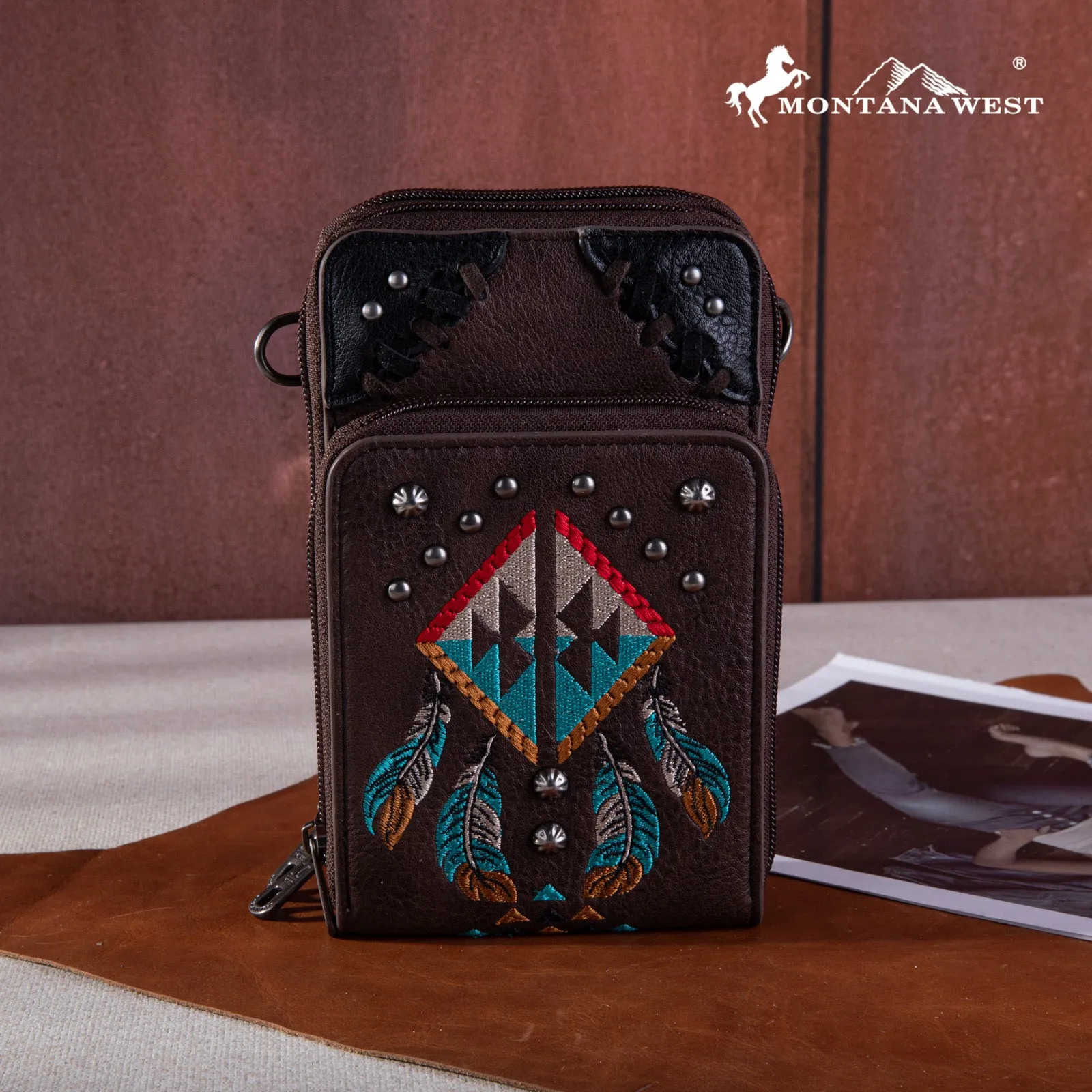 MW1246-183A  Montana West Embroidered Arrows Feathers Collection Phone Wallet/Crossbody