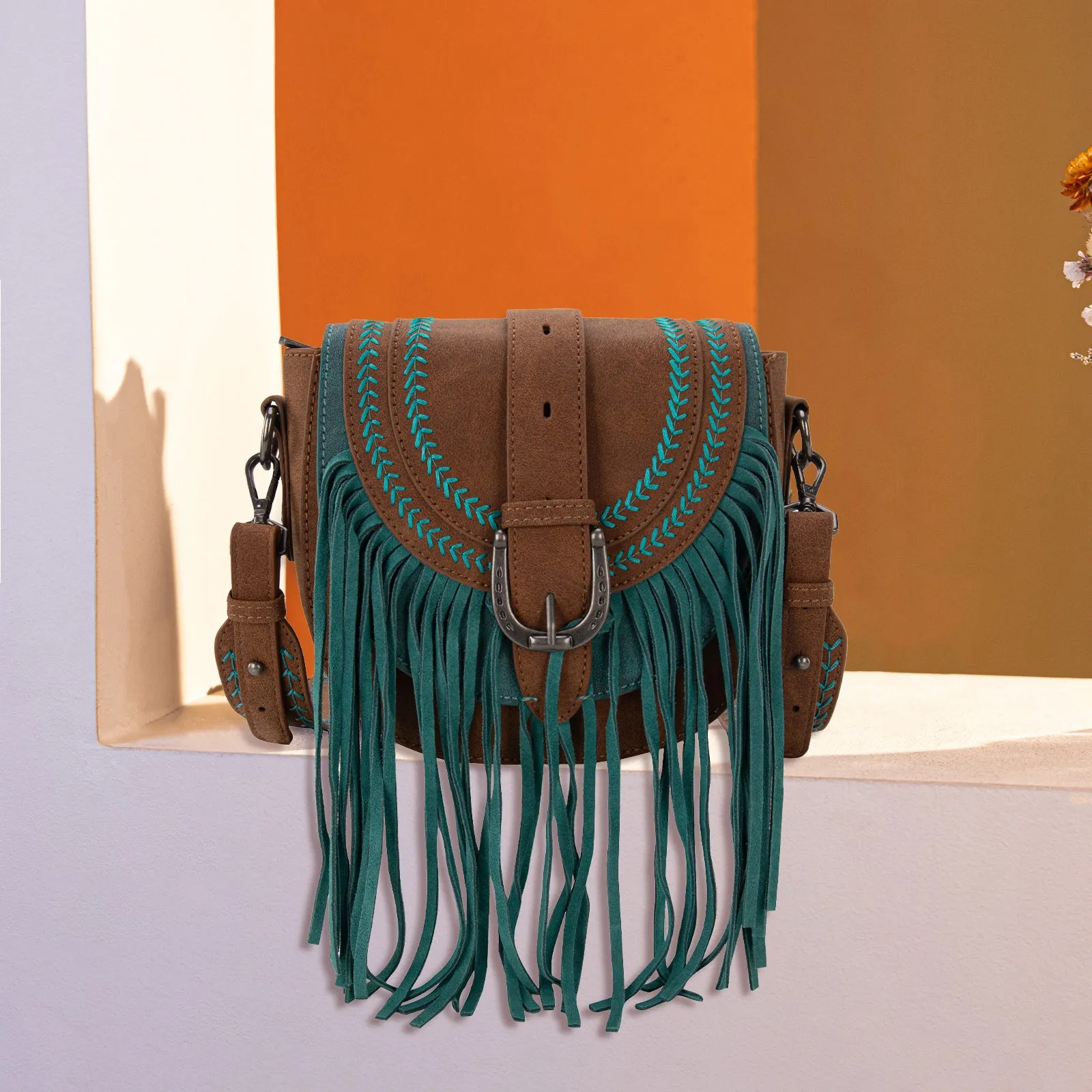 MW1289-8360 Montana West Buckle Fringe Collection Saddle Bag/Crossbody