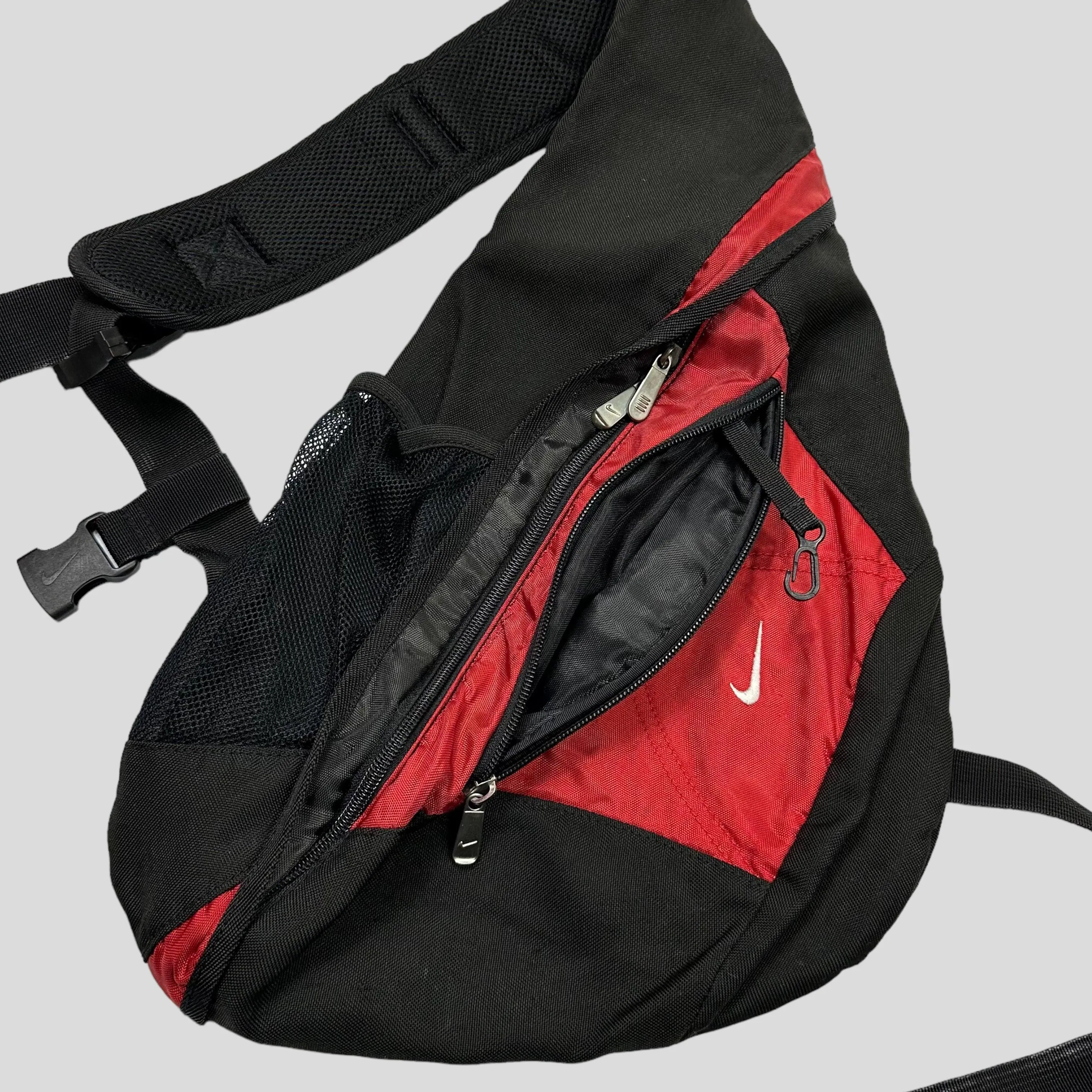 Nike 2006 Tri-harness Slingbag