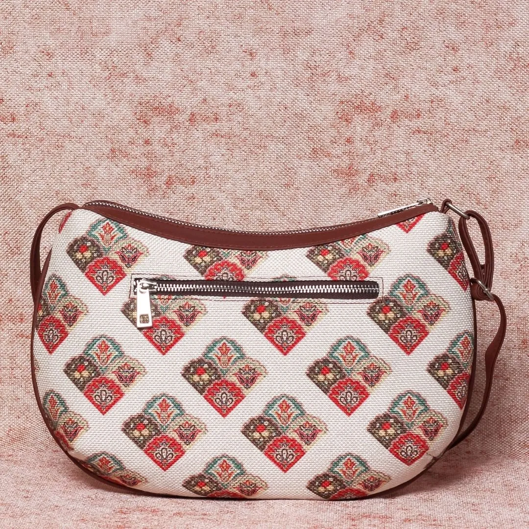 SeaShell Motif White Structured Shoulder Bag