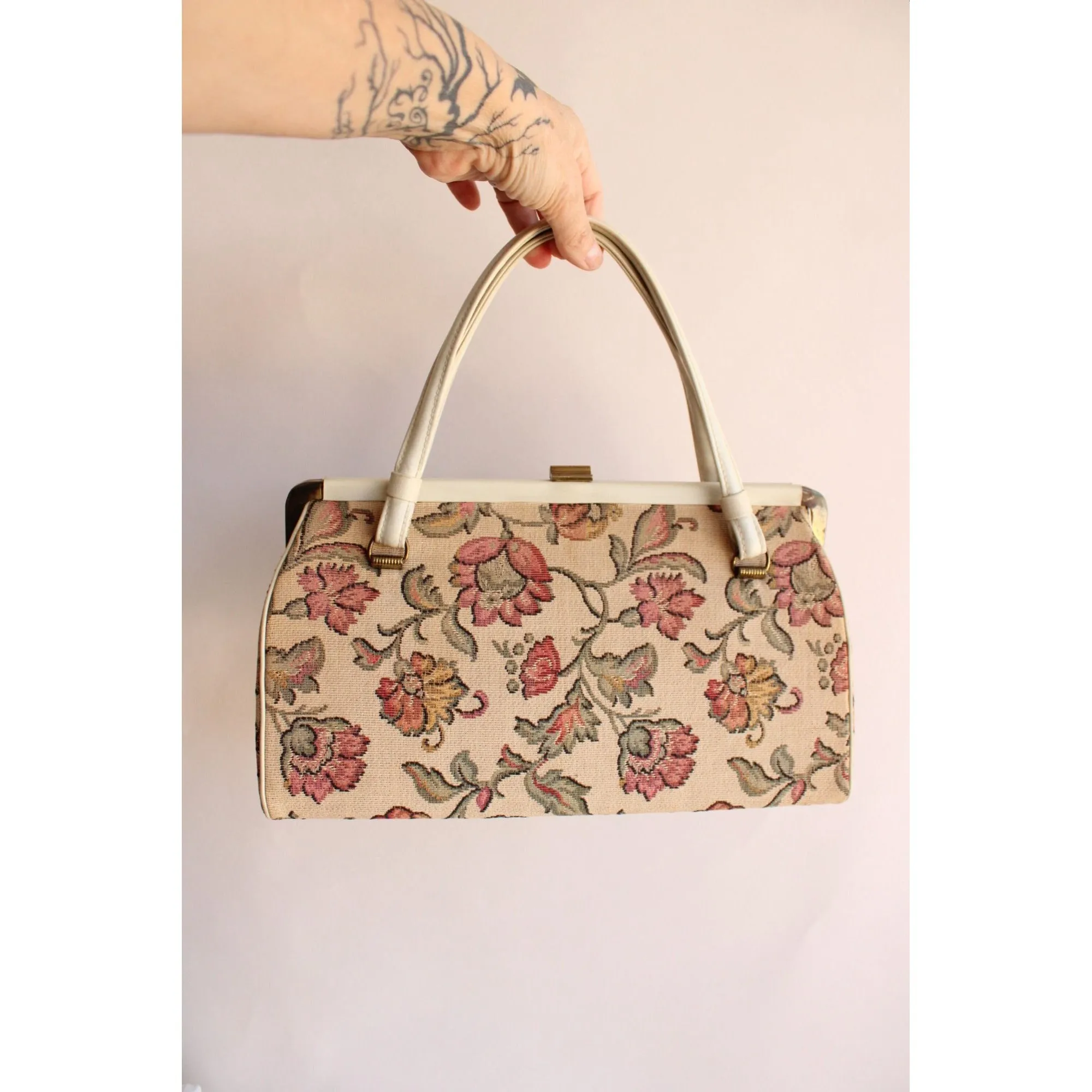 Vintage 1960s Verdi Floral Pattern Tapestry Bag