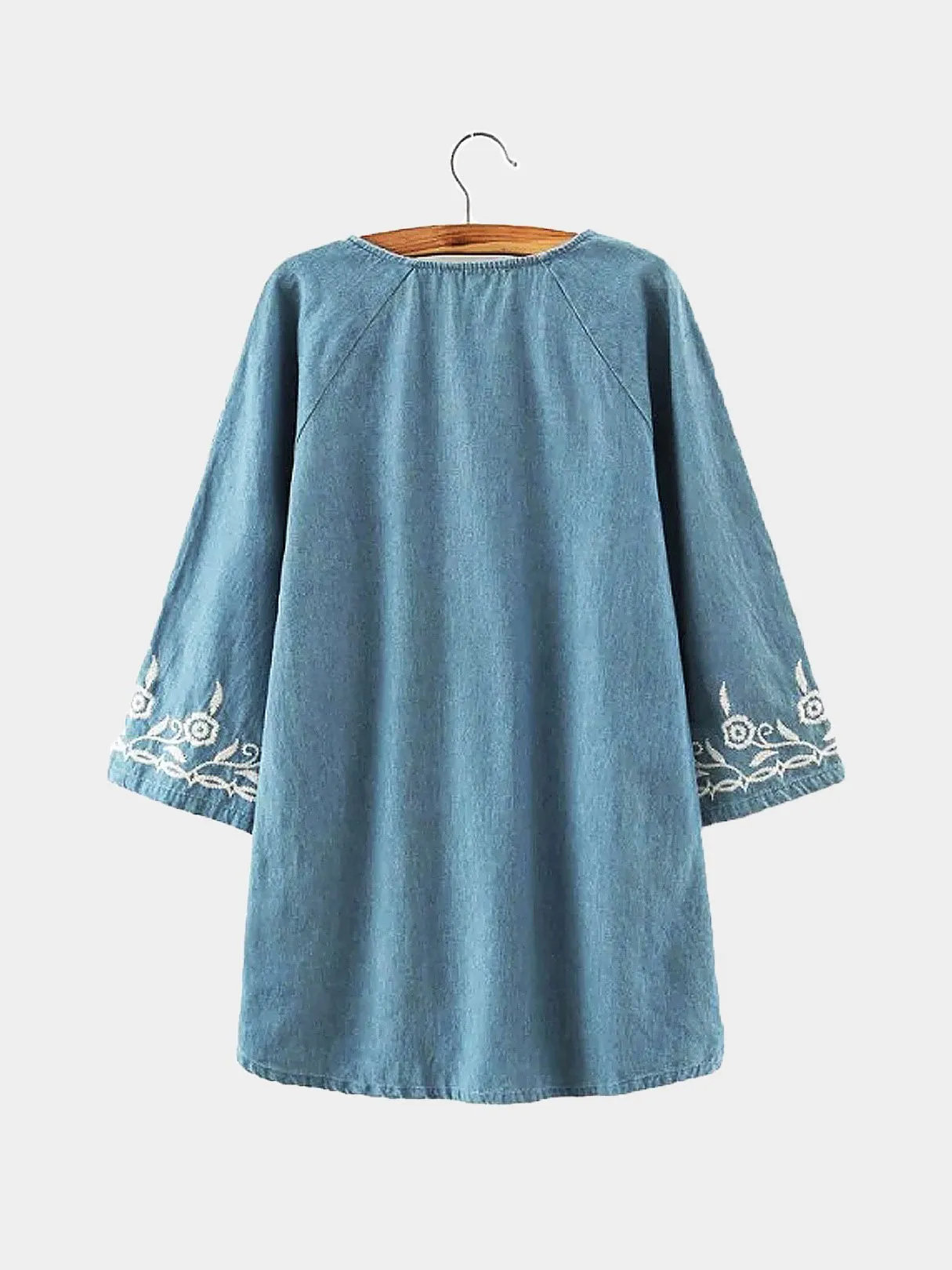 Wholesale Blue V-Neck 3/4 Sleeve Length Embroidered Mini Dress